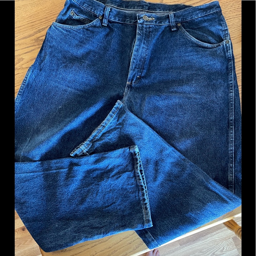 Wrangler Jeans worn once for a wedding medium blue size 40/32.